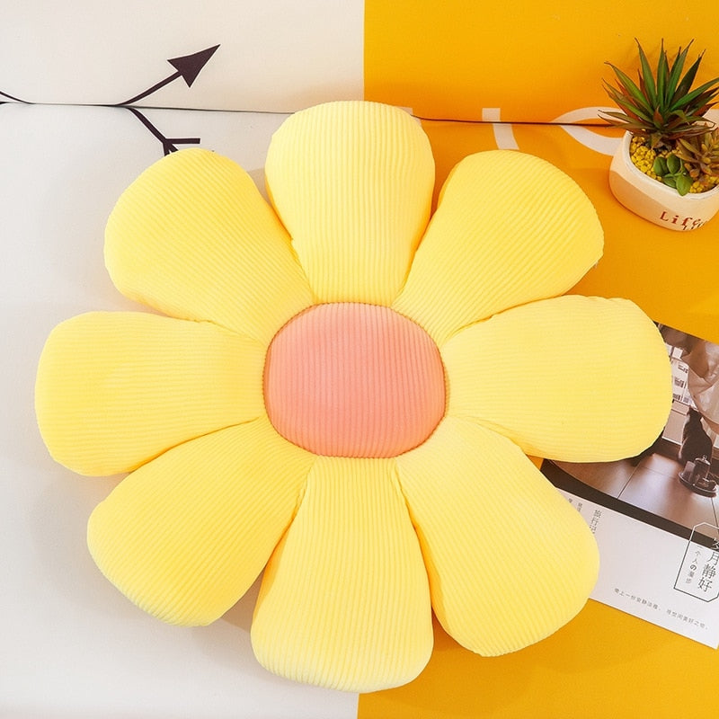 Cute Daisy Stuffed Pillow